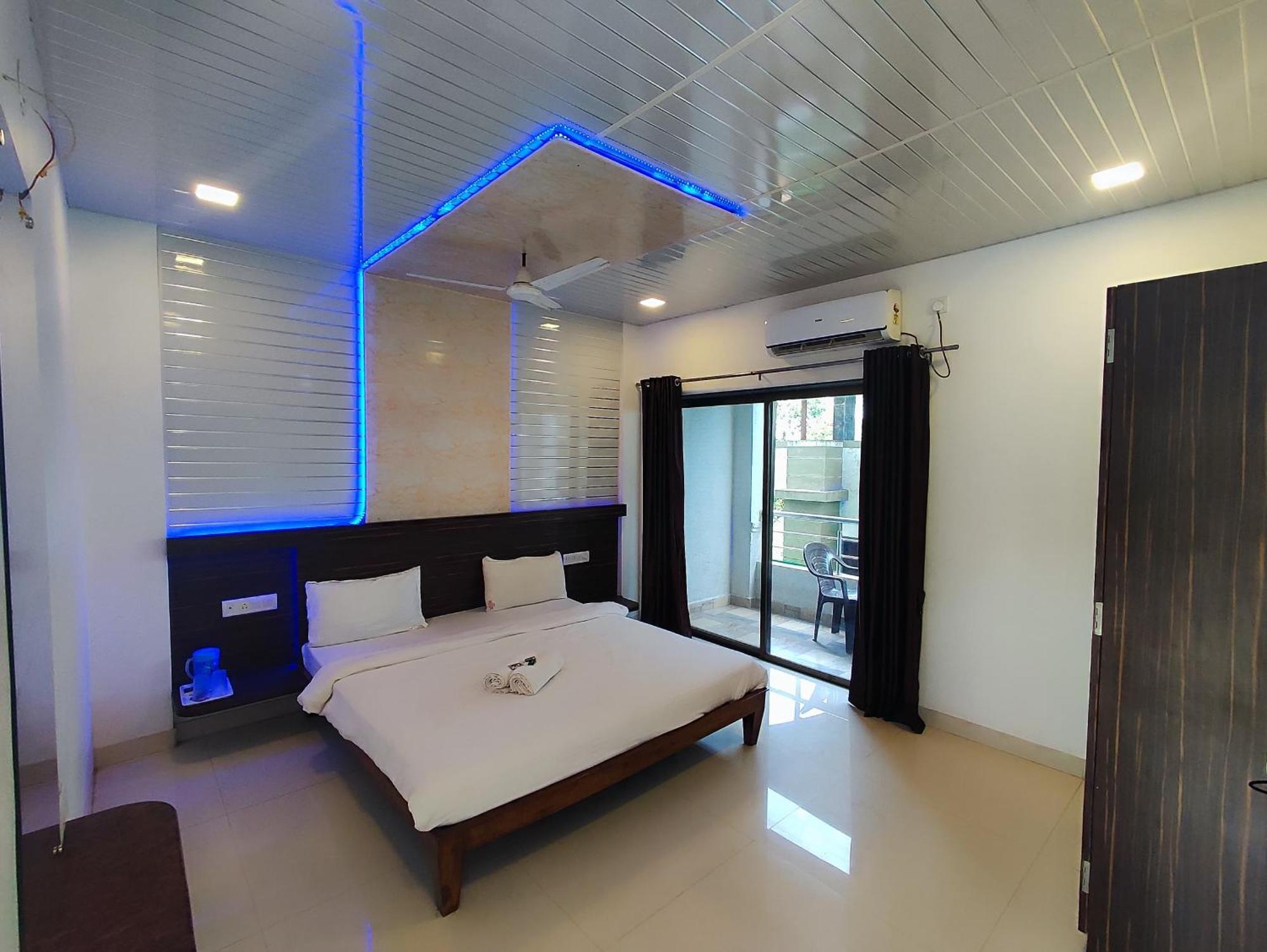 Hotel Oneness Mahableshwar Mahābaleshwar Esterno foto